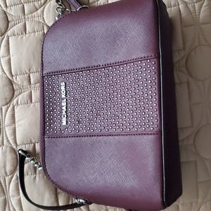 Michael Kors Crossbody Plum